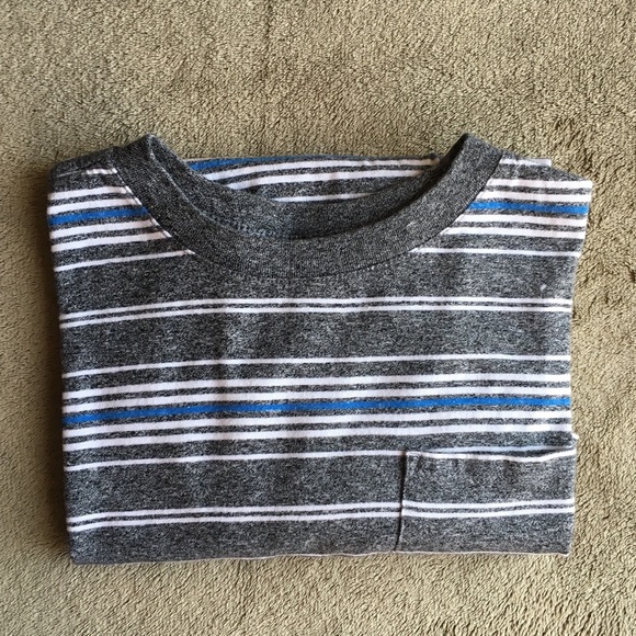 ⭐️💲⬇️ Cat & Jack Boys Striped T-Shirt XL(16) - Picture 3 of 4